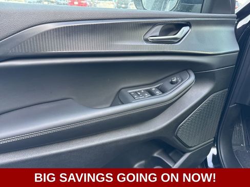 New 2025 Jeep Grand Cherokee Laredo X image 18