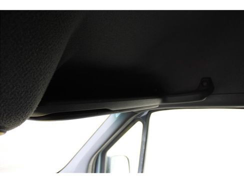 Used 2019 Mercedes-Benz Sprinter 144 image 32