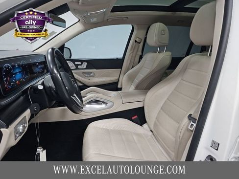 Used 2021 Mercedes-Benz GLS 450 4MATIC image 12
