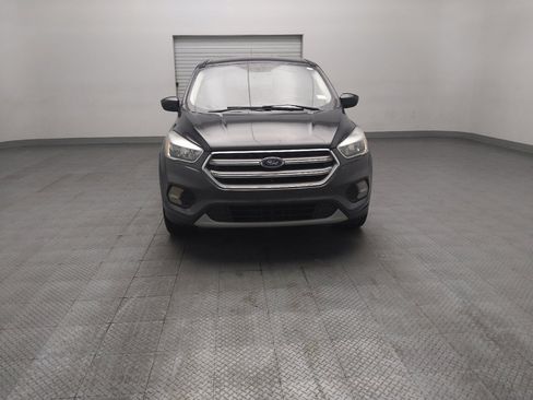 Used 2017 Ford Escape SE FWD image 14