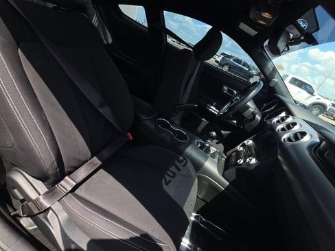 Used 2019 Ford Mustang GT image 7