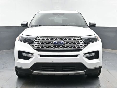 Used 2020 Ford Explorer Limited image 3