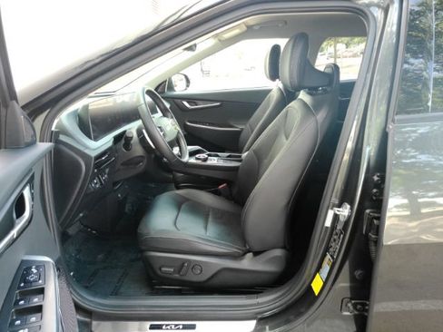 Used 2023 Kia EV6 Wind w/ Wind Technology Package RWD image 14