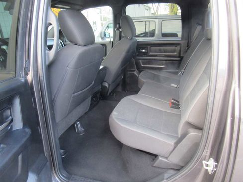 Used 2024 RAM 1500 Classic Warlock image 32