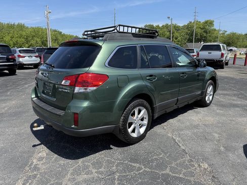 Used 2013 Subaru Outback 2.5i Limited w/ Moonroof Pkg AWD/4WD image 5