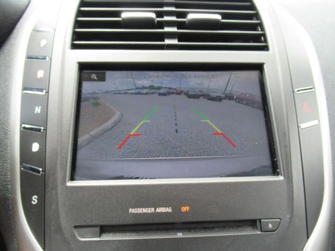 Used 2015 Lincoln MKC FWD image 24