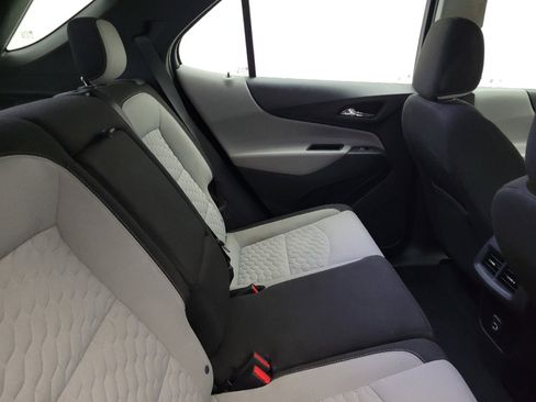 Used 2020 Chevrolet Equinox LS FWD image 19