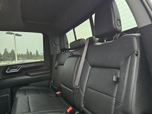 Used 2024 Chevrolet Silverado 2500 LTZ w/ LTZ Convenience Package image 21