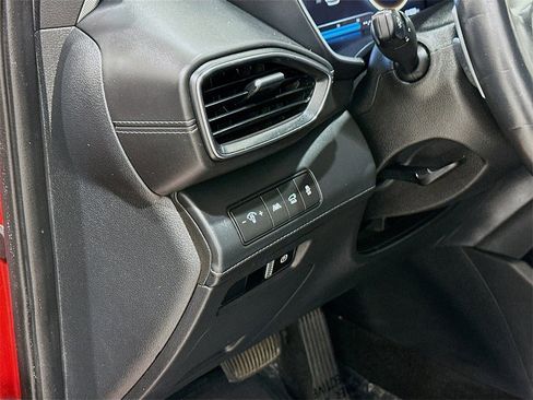 Used 2022 Hyundai Santa Fe Limited image 10