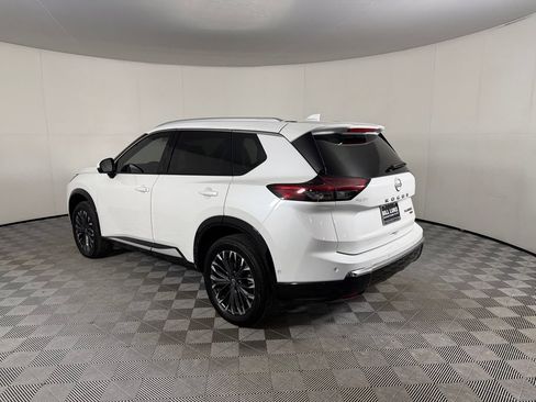 Used 2026 Nissan Rogue Platinum w/ Platinum Premium Package AWD/4WD image 9