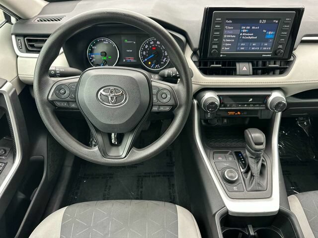 Used 2022 Toyota RAV4 XLE w/ Convenience Package AWD/4WD image 17