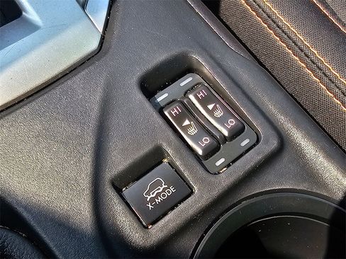 Used 2022 Subaru Crosstrek 2.0i Premium image 26