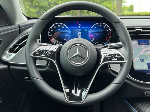 Certified 2026 Mercedes-Benz E 350 4MATIC Sedan image 18