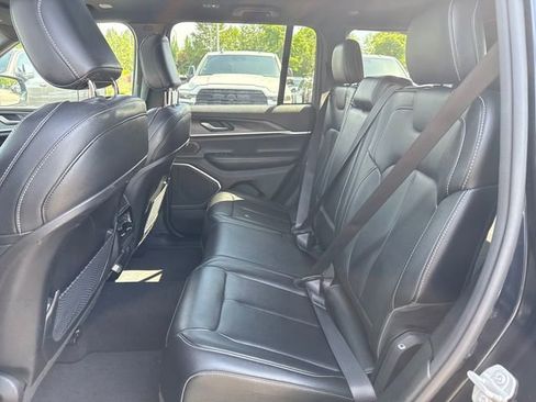 Used 2024 Jeep Grand Cherokee Limited 4xe AWD/4WD image 16
