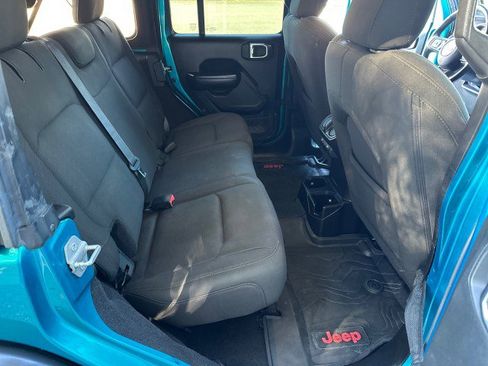 Used 2019 Jeep Wrangler Unlimited Sport S image 20