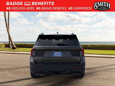 New 2026 Ford Explorer ST-Line w/ ST-Line Street Pack RWD image 6