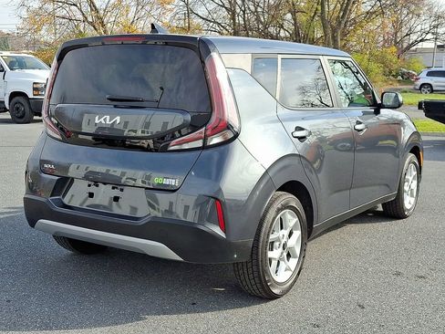 Used 2024 Kia Soul LX w/ Option Group 015 image 6