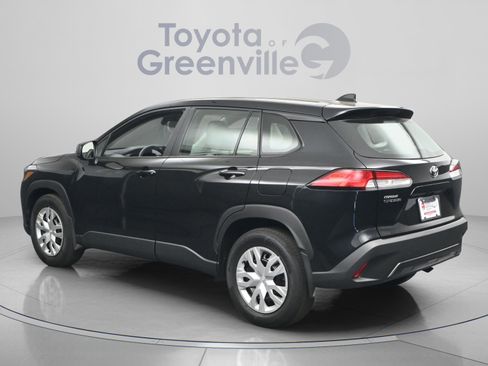 Used 2024 Toyota Corolla Cross L FWD image 7
