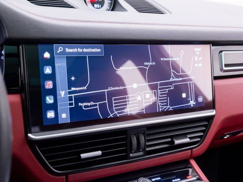 Used 2023 Porsche Cayenne Turbo image 26