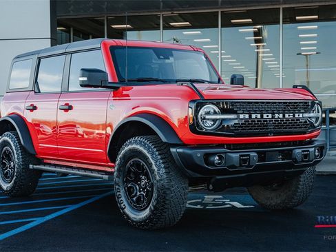 Certified 2023 Ford Bronco Wildtrak image 2