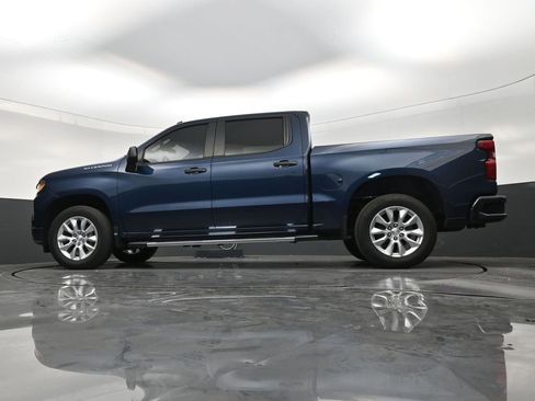Used 2023 Chevrolet Silverado 1500 Custom RWD image 21