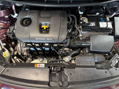 Used 2017 Kia Forte LX FWD image 34