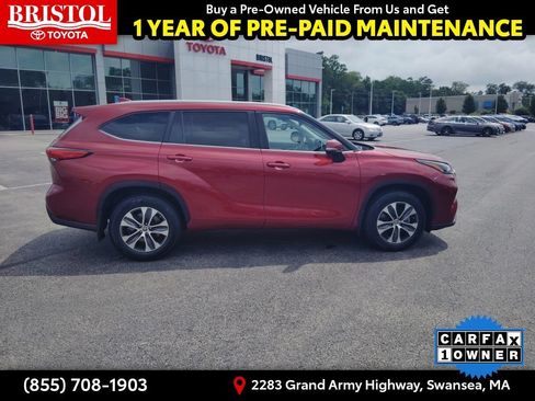 Used 2023 Toyota Highlander XLE AWD/4WD image 10