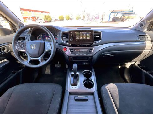 Used 2019 Honda Pilot EX image 16