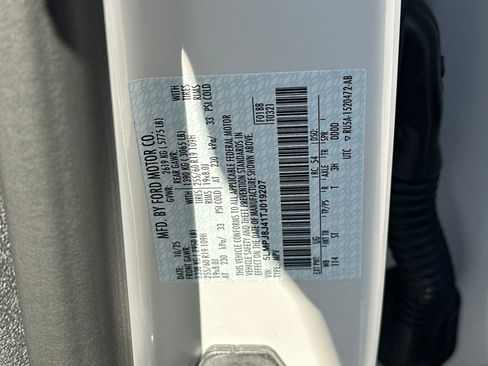 New 2026 Lincoln Nautilus Premier image 27