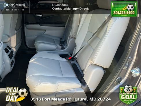 Used 2021 Honda Pilot Touring image 19