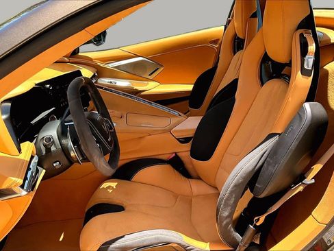 Used 2020 Chevrolet Corvette Stingray Premium Conv w/ 3LT Preferred Equipment Group RWD image 8