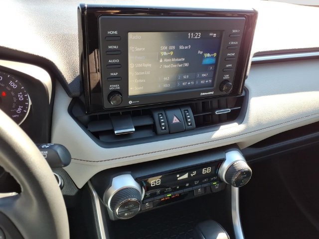 Certified 2022 Toyota RAV4 XLE Premium AWD/4WD image 13