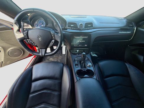 Used 2018 Maserati GranTurismo Sport image 15