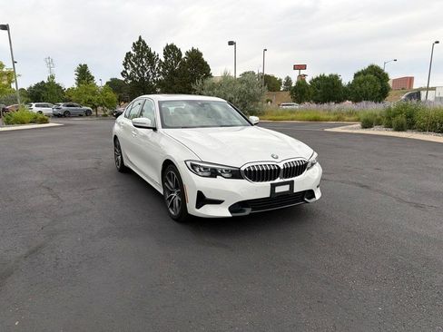 Used 2020 BMW 330i xDrive Sedan w/ Driving Assistance Package AWD/4WD image 7