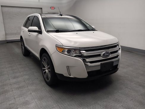 Used 2014 Ford Edge SEL w/ Equipment Group 205A AWD/4WD image 13