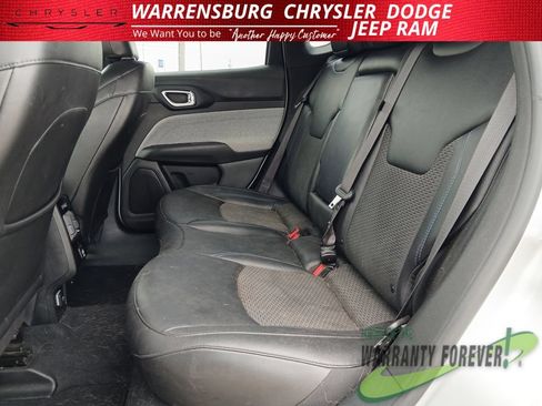 Used 2024 Jeep Compass Latitude AWD/4WD image 15