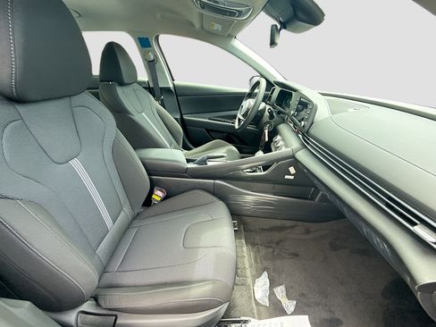 New 2026 Hyundai Elantra SE FWD image 20