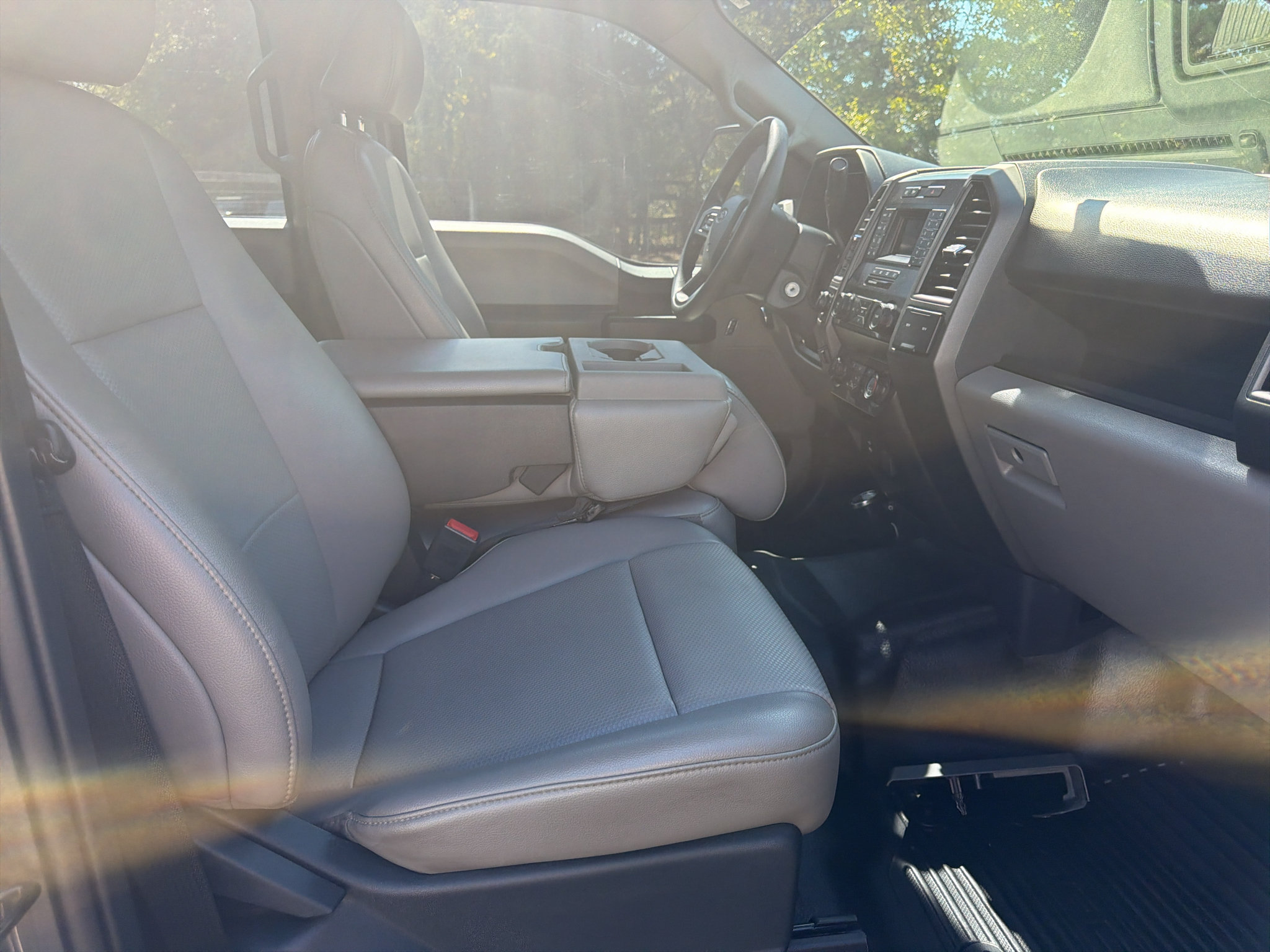 Used 2022 Ford F250 XL w/ Power Equipment Group AWD/4WD image 20