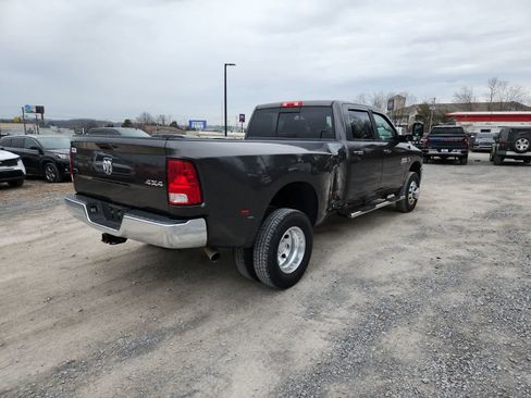 Used 2018 RAM 3500 SLT image 5