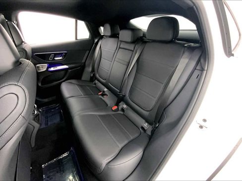 New 2026 Mercedes-Benz GLC 300 4MATIC image 7