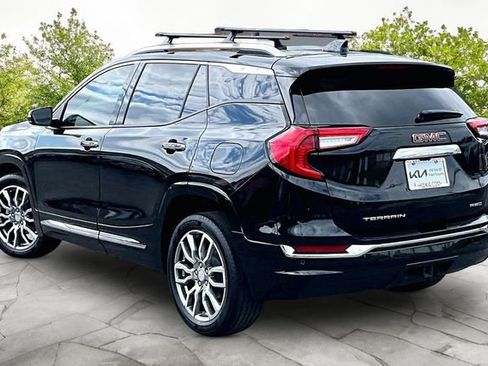 Used 2024 GMC Terrain Denali w/ Denali Premium Package AWD/4WD image 11