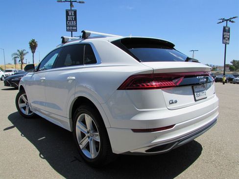 Used 2019 Audi Q8 Premium AWD/4WD image 5
