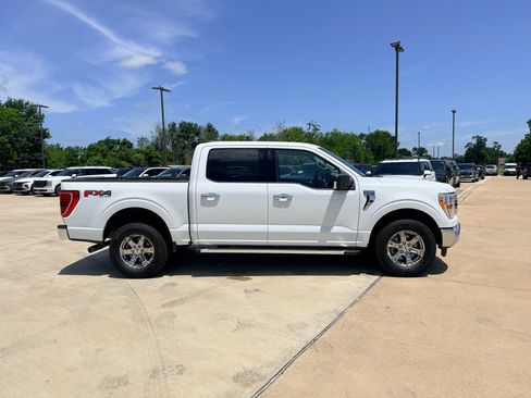 Used 2022 Ford F150 XLT w/ Equipment Group 301A Mid AWD/4WD image 6