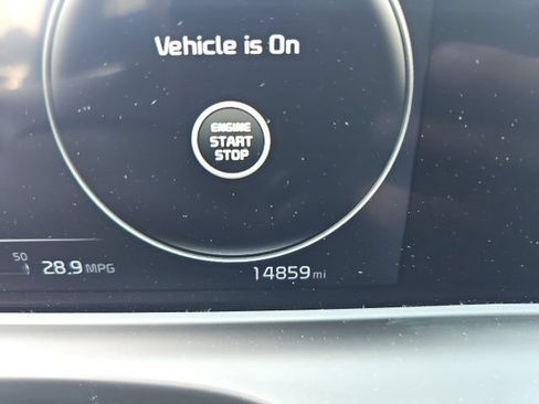 Certified 2024 Kia Seltos S AWD/4WD image 38