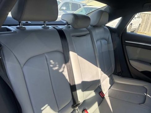 Used 2018 Audi A3 2.0T Premium image 12