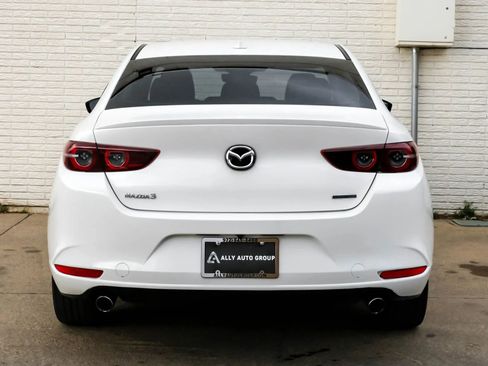 Used 2021 MAZDA MAZDA3 s image 8