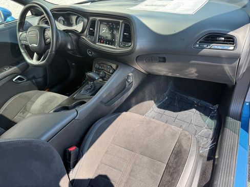 Used 2020 Dodge Challenger R/T Scat Pack RWD image 17