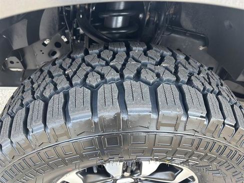 Certified 2020 Ford F150 Raptor w/ Equipment Group 802A Luxury image 10