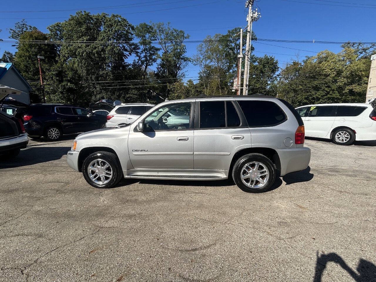 Used 2008 GMC Envoy Denali AWD/4WD image 4