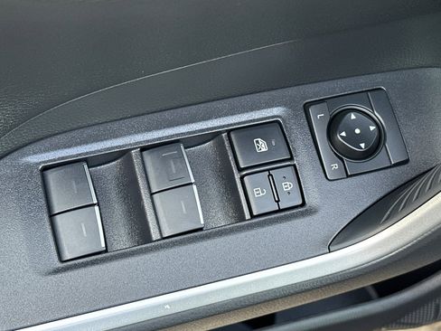 Certified 2025 Toyota RAV4 XSE image 18